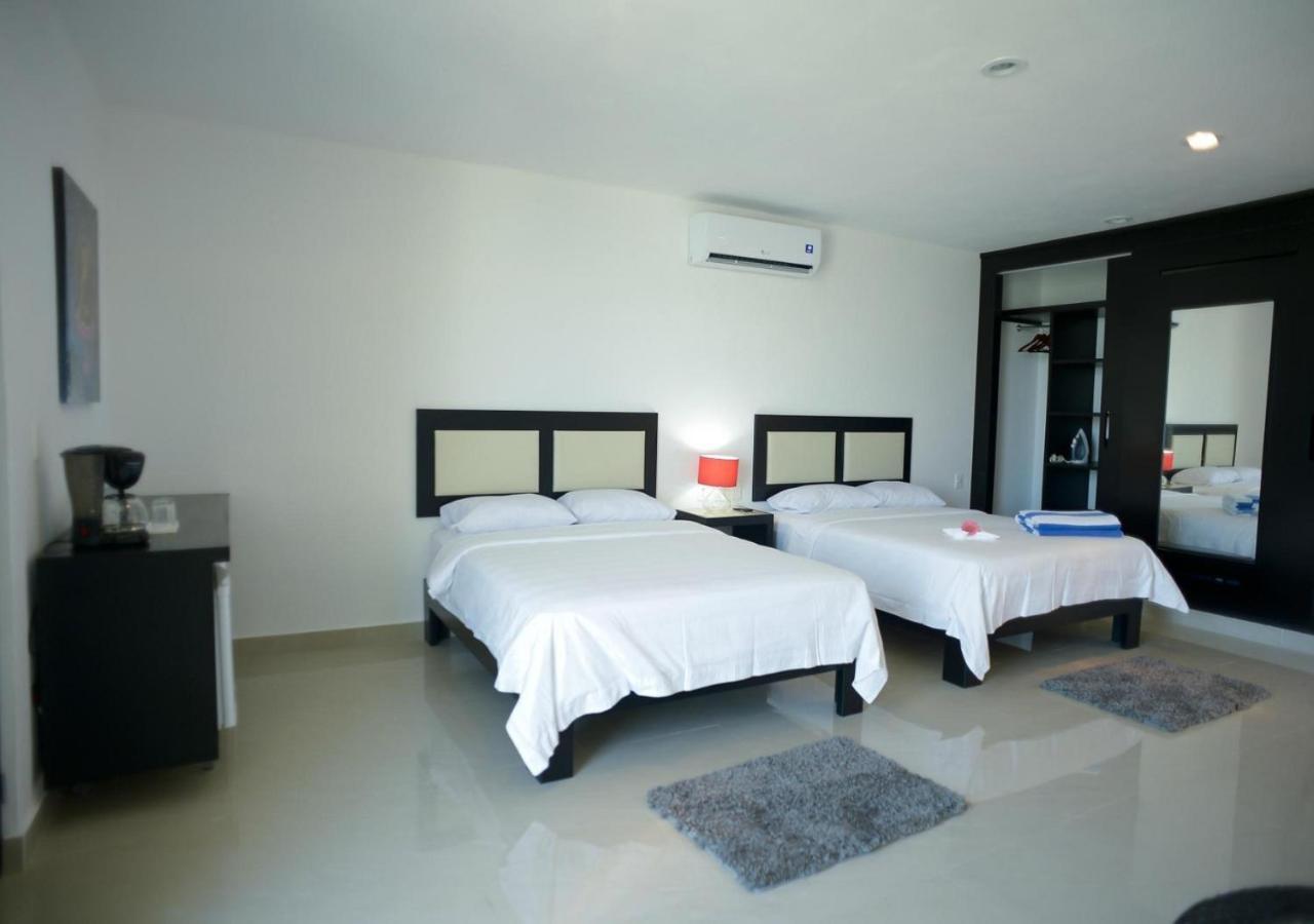 Sunrise 42 Suites By Holiday In Playa Playa del Carmen Exterior photo